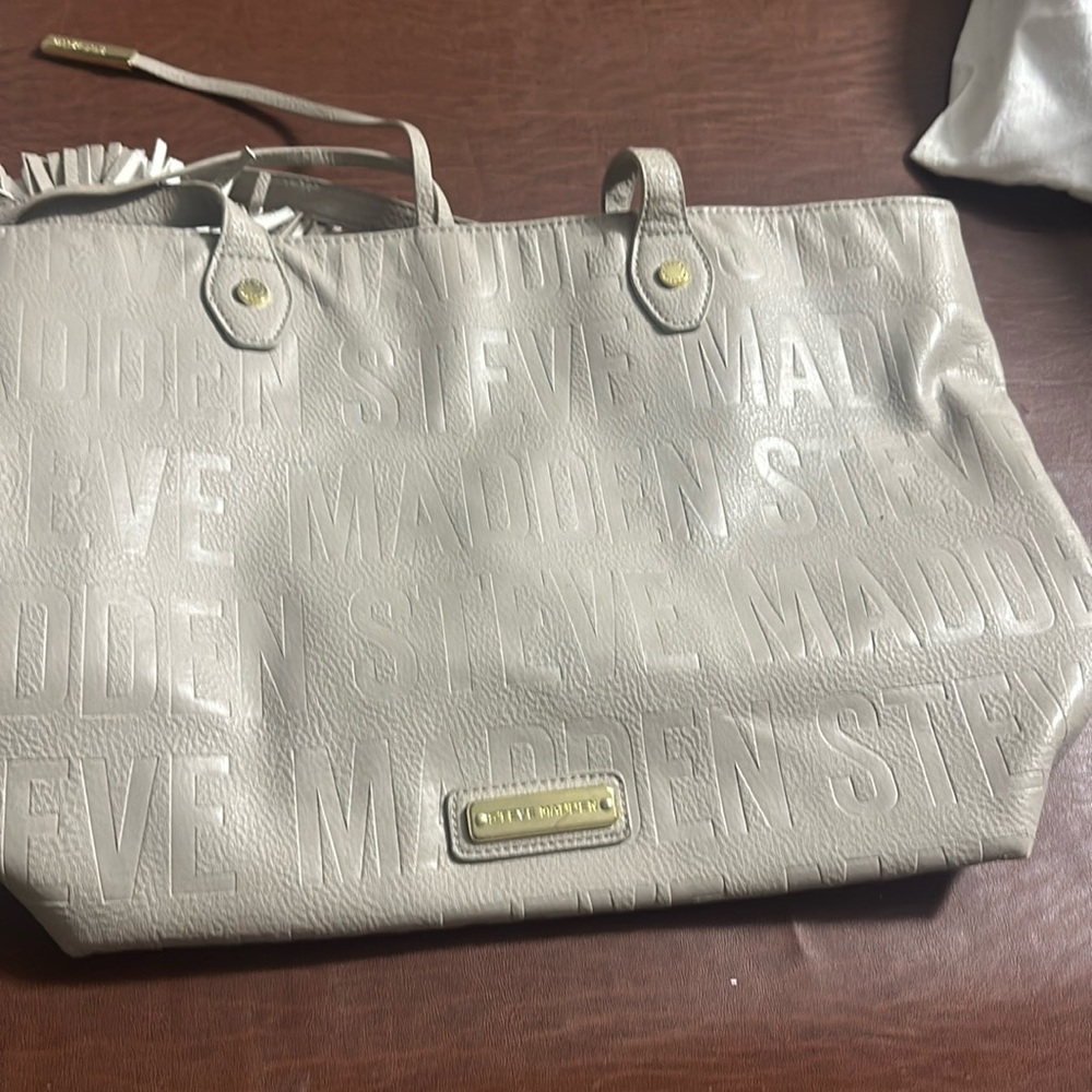 Steve Madden purse
